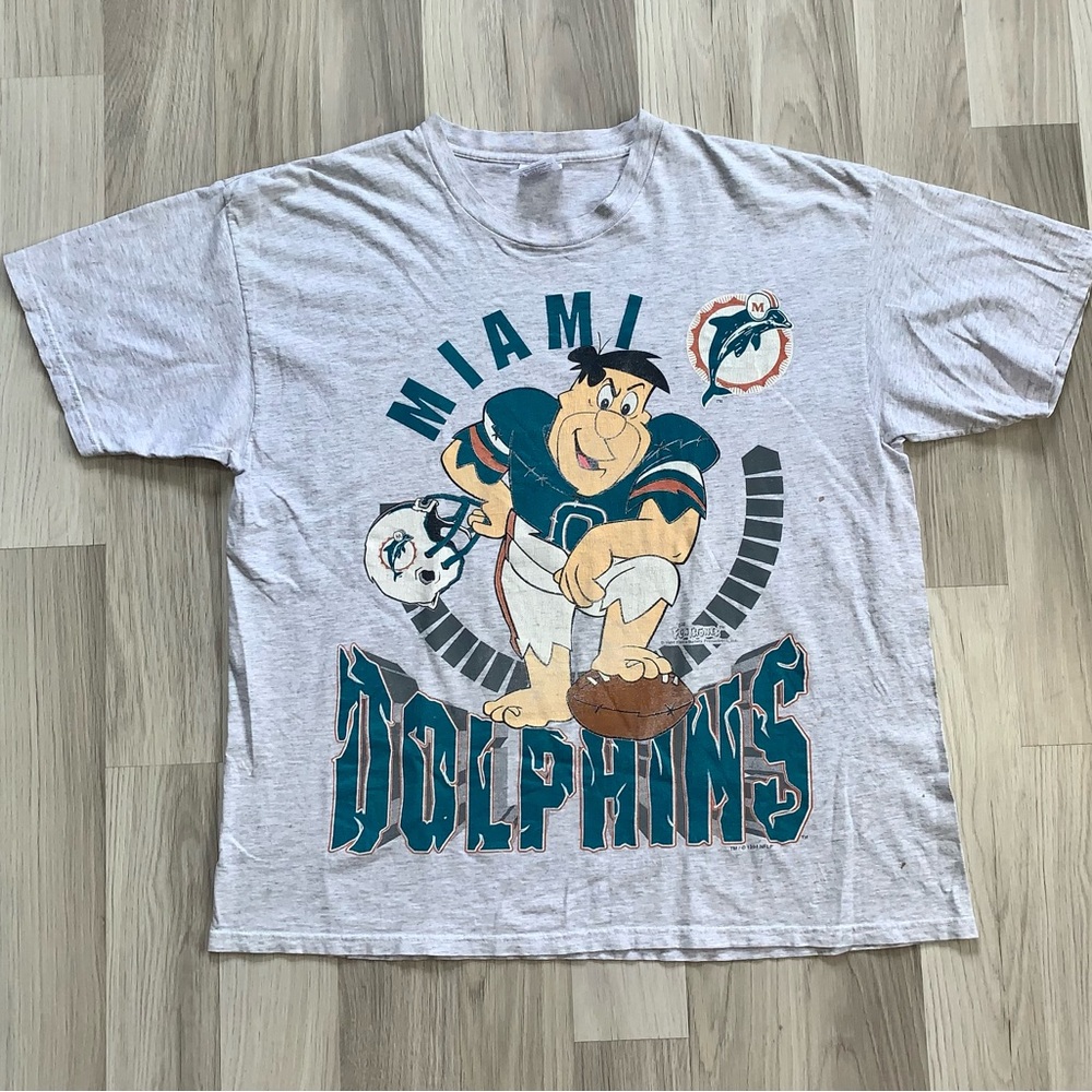 Vintage 1993 Miami Dolphins Fred Flintstone Mens T-shirt. Size XL.